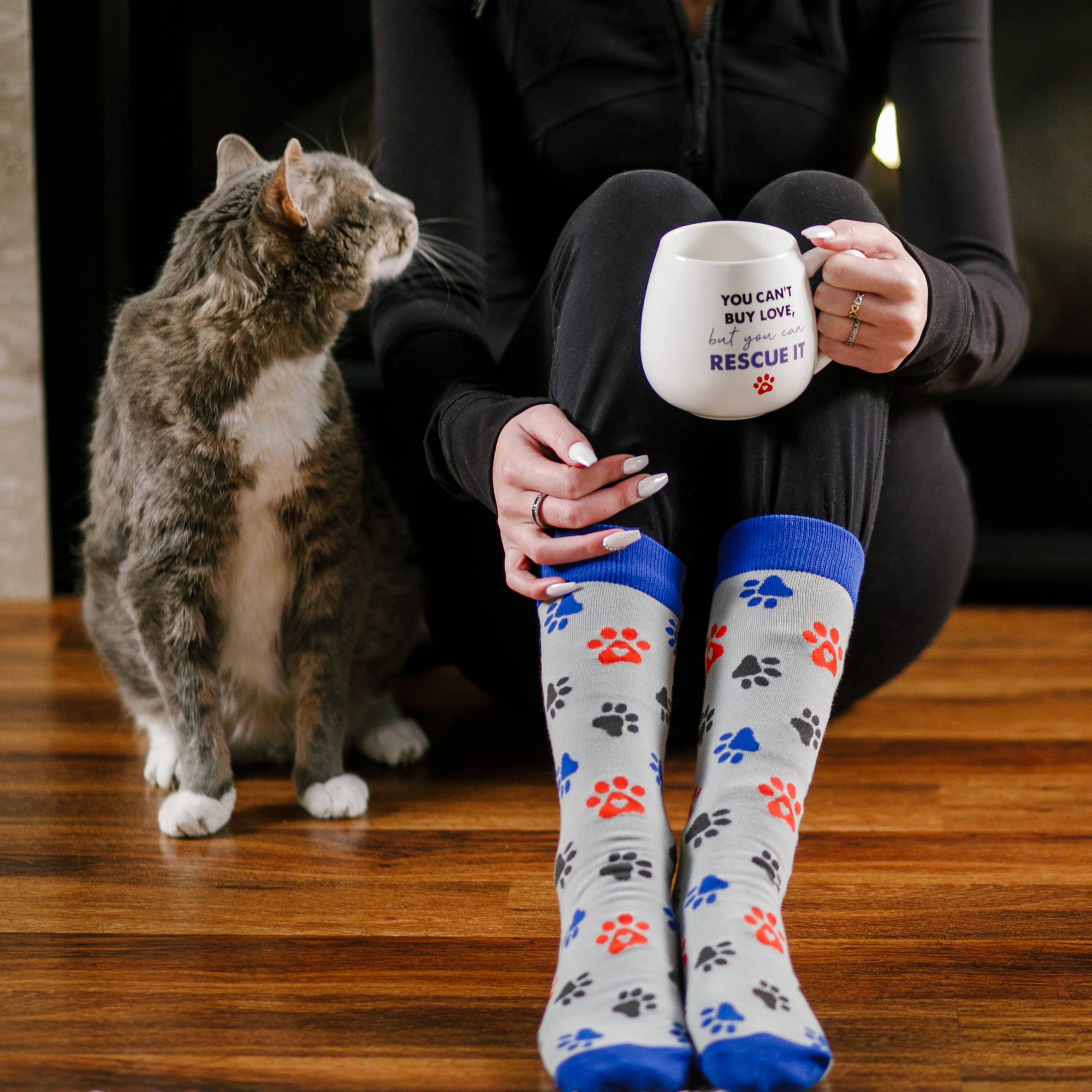 Pavilion - Vendita all'ingrosso Tazza - Rescue - Set tazza e calzini da 15,5 oz2