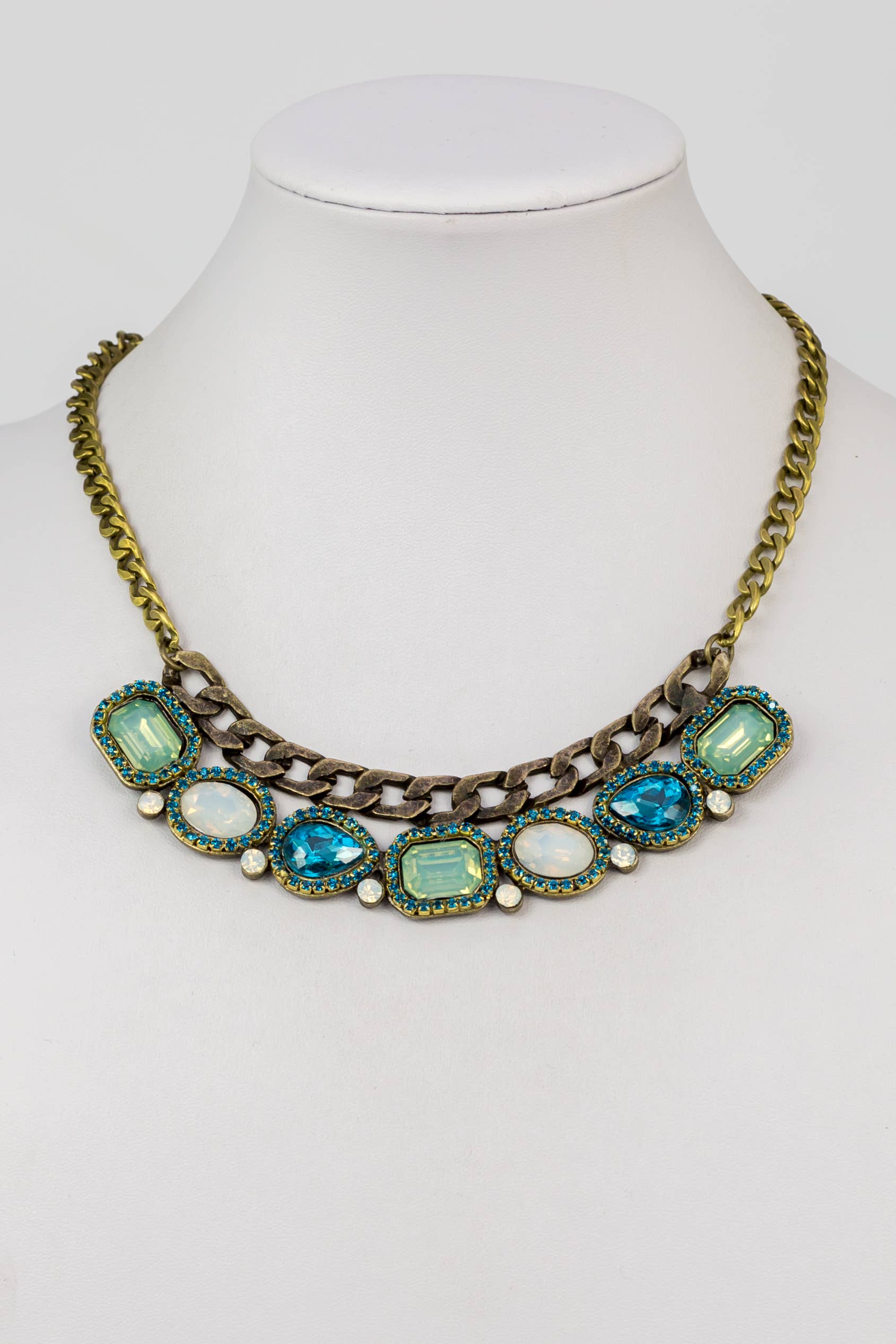 Ole - Wholesale Pendant/Charm Necklace - Crystal Necklaces N22662