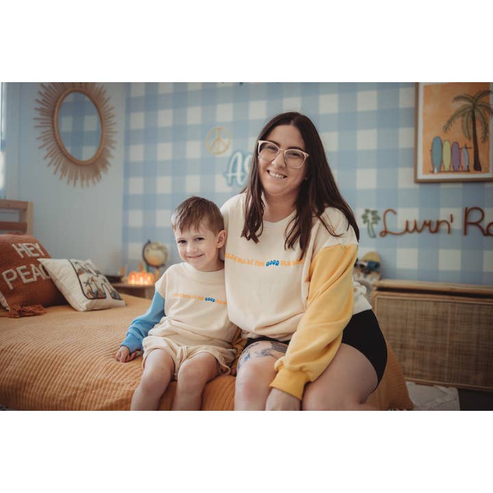 Arlo & Reign - Wholesale Graphic sweatshirt – Women’s - "The Good Old Days" || ADULT JUMPER3