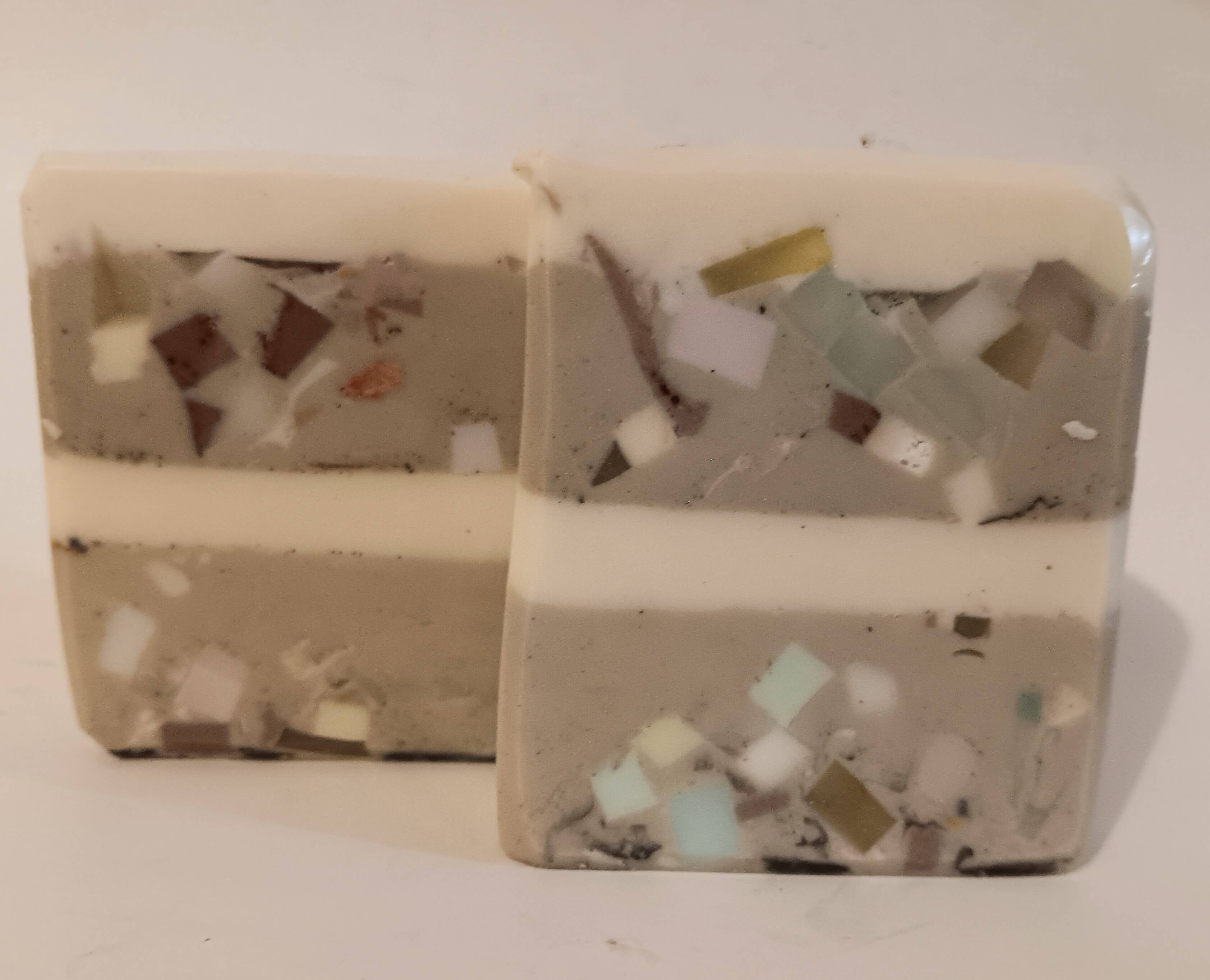 Wool & Flax Creations - Vendita all'ingrosso Saponette - TORTA SPEZIATA / cannella, arancia, cardamomo, chiodo di garofano, noce moscata2