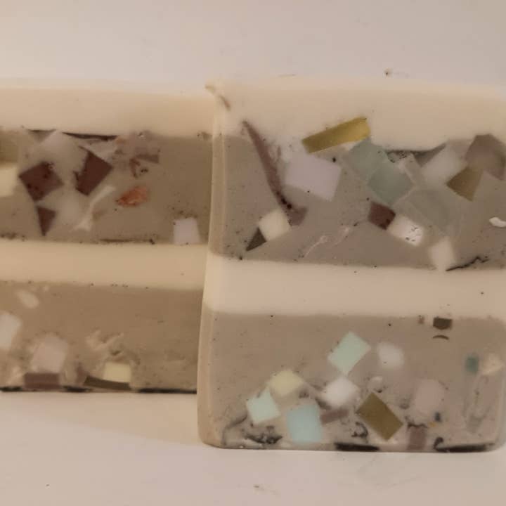 Wool & Flax Creations - Vendita all'ingrosso Saponette - TORTA SPEZIATA / cannella, arancia, cardamomo, chiodo di garofano, noce moscata2