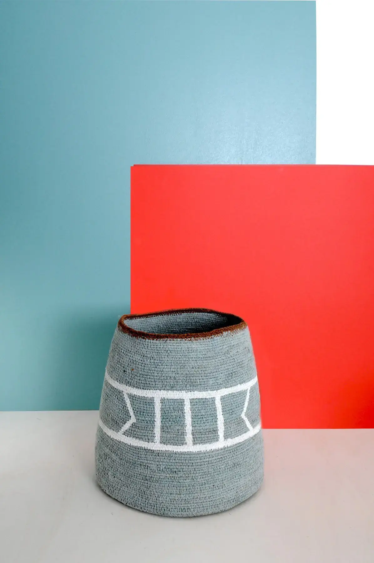 B A O B A B - Maison - Wholesale Basket - Tribal conical basket in gray seagrass2