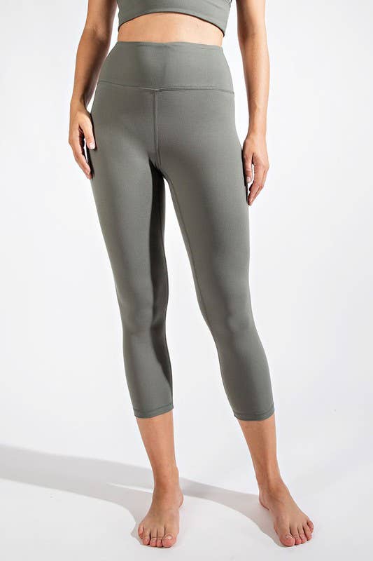 Sunday Morning – Engroshandel Sports-/loungeleggings – til kvinder – P3360137 Butter Soft capri-yogaleggings11