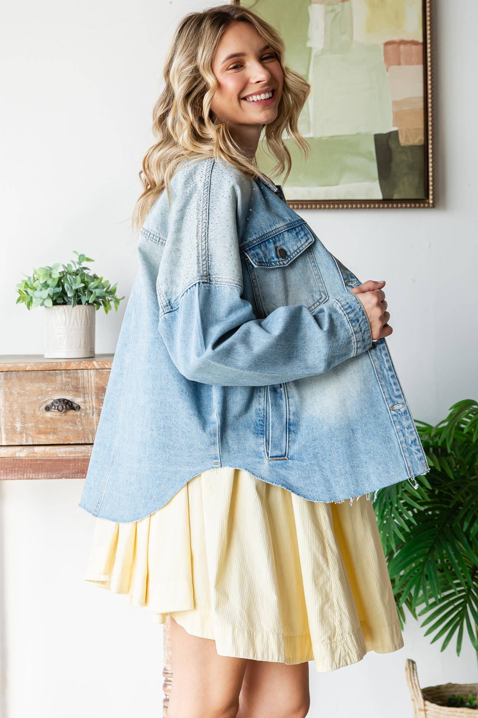 Med Wash Rhinestone gewassen spijkerjack voor groothandel op Faire6