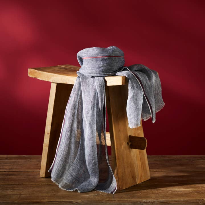 AV08 PARIS - Wholesale Scarf - Men's - MAYA BAY CHAMBRAY LINEN SCARF