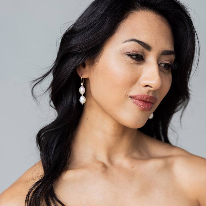 Hochwertige Designer-Perlenohrringe im Drop Bridal-Stil für den Großhandel von Love Story Atelier