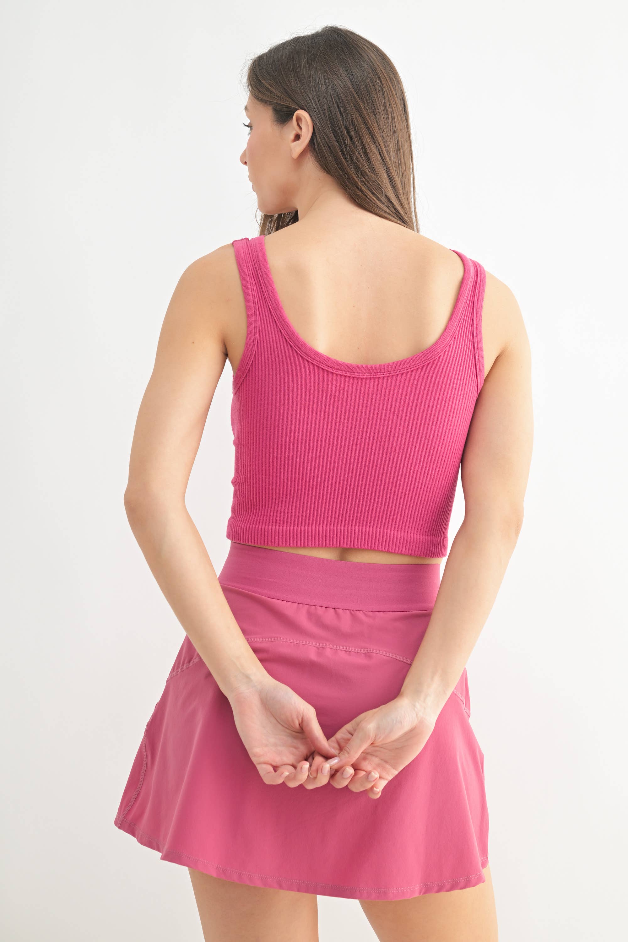 Mono B - Wholesale Tanktop - Dames - Geribbelde naadloze cropped tanktop74