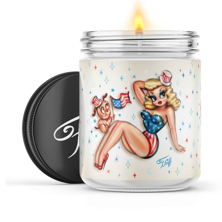 Miss Fluff - Patriotische Pin-up für den Großhandel von Uncommon Flame