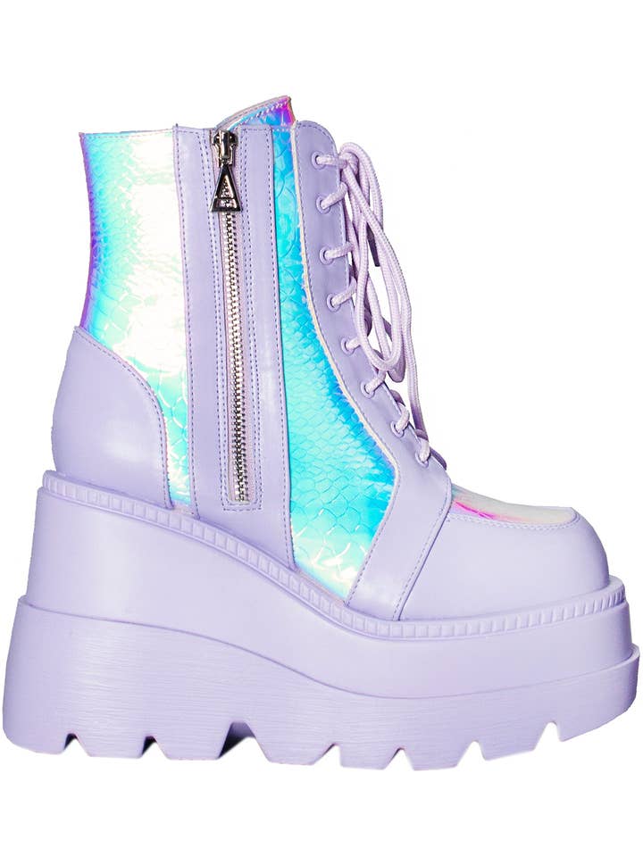 Fairy Kiss Lavender Platform Boots for wholesale by LASR