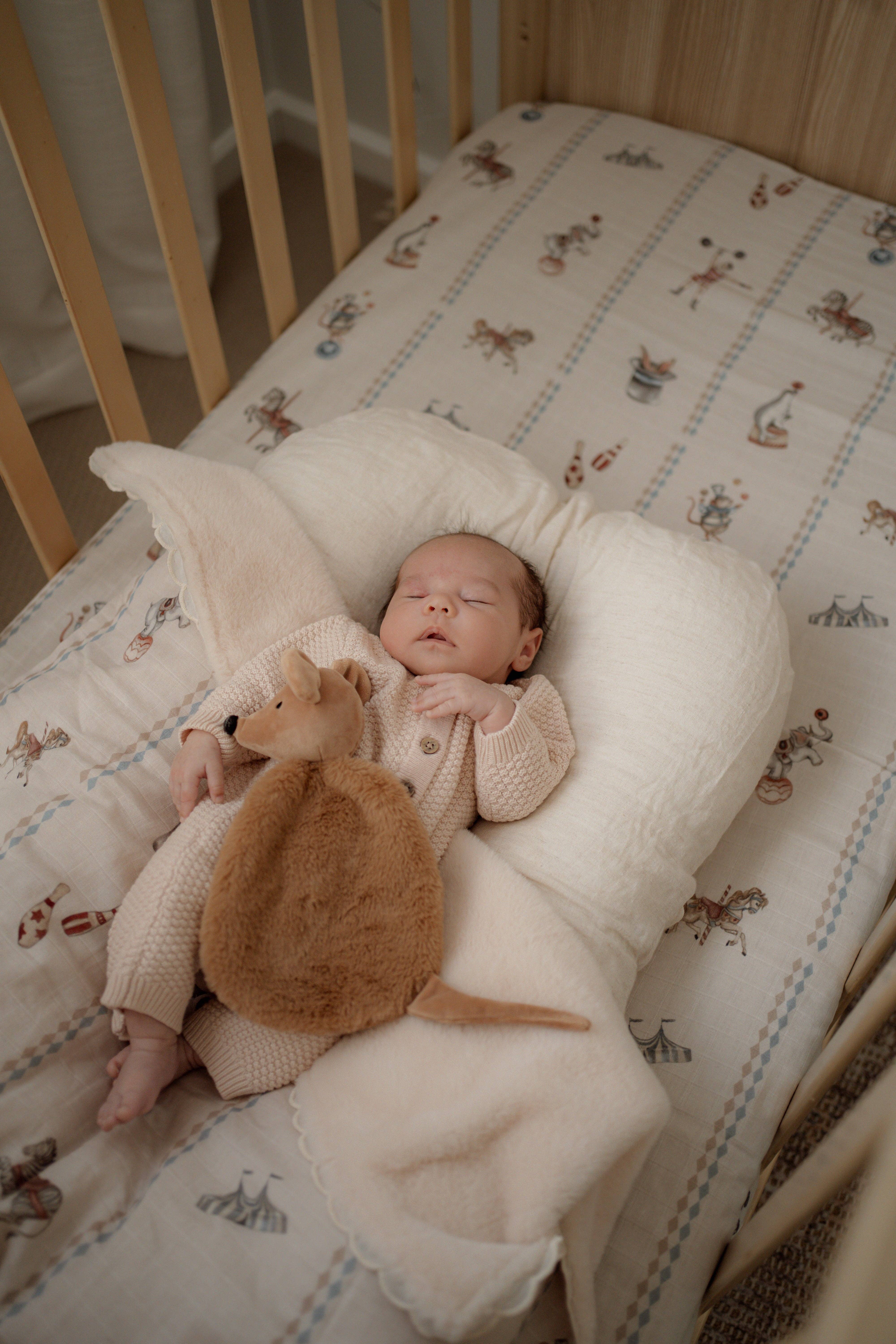 Pop Ya Tot - Wholesale Cot/crib sheets - Le Cirque Fitted Cot Sheet1