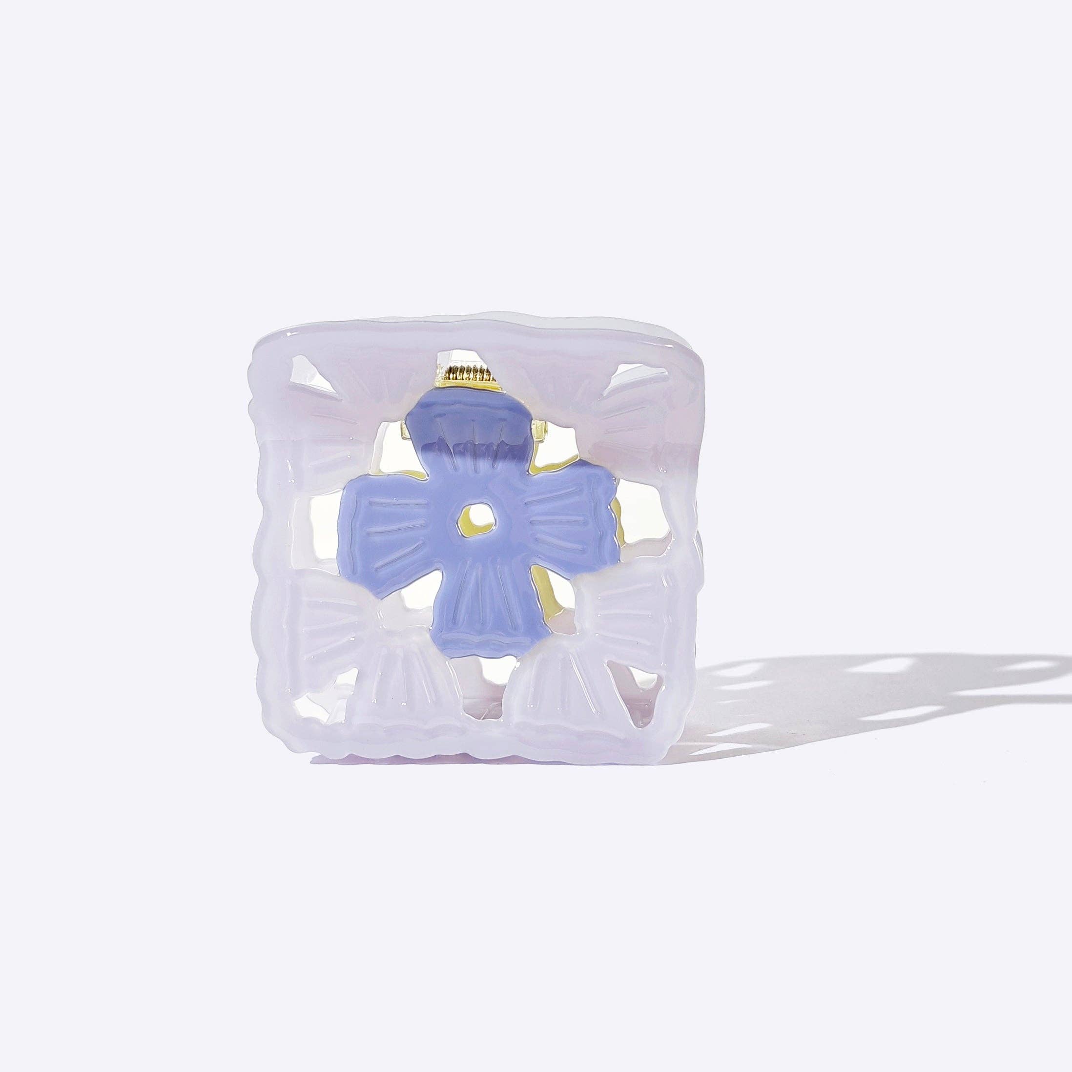 Hey Ricochet - Wholesale Hair Clip - Women's - Granny Square Claw2