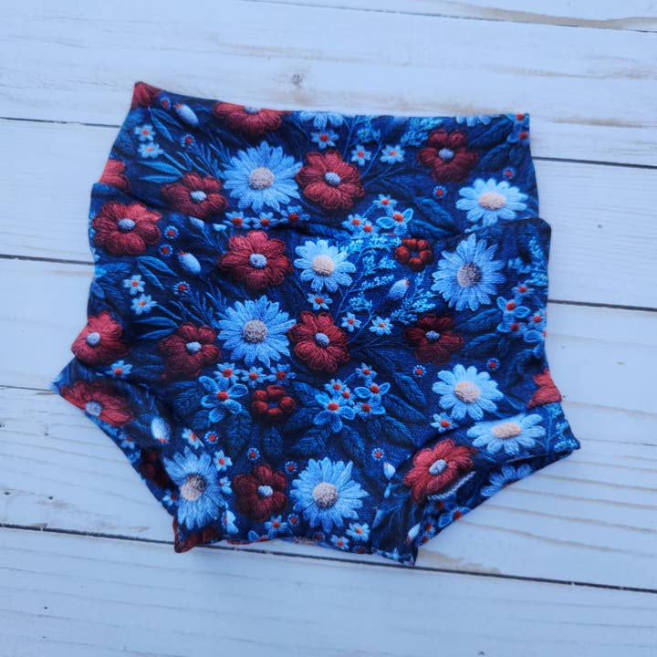 Bummies, bummies florais azuis, bummies para bebés por atacado de Small Blessings Design