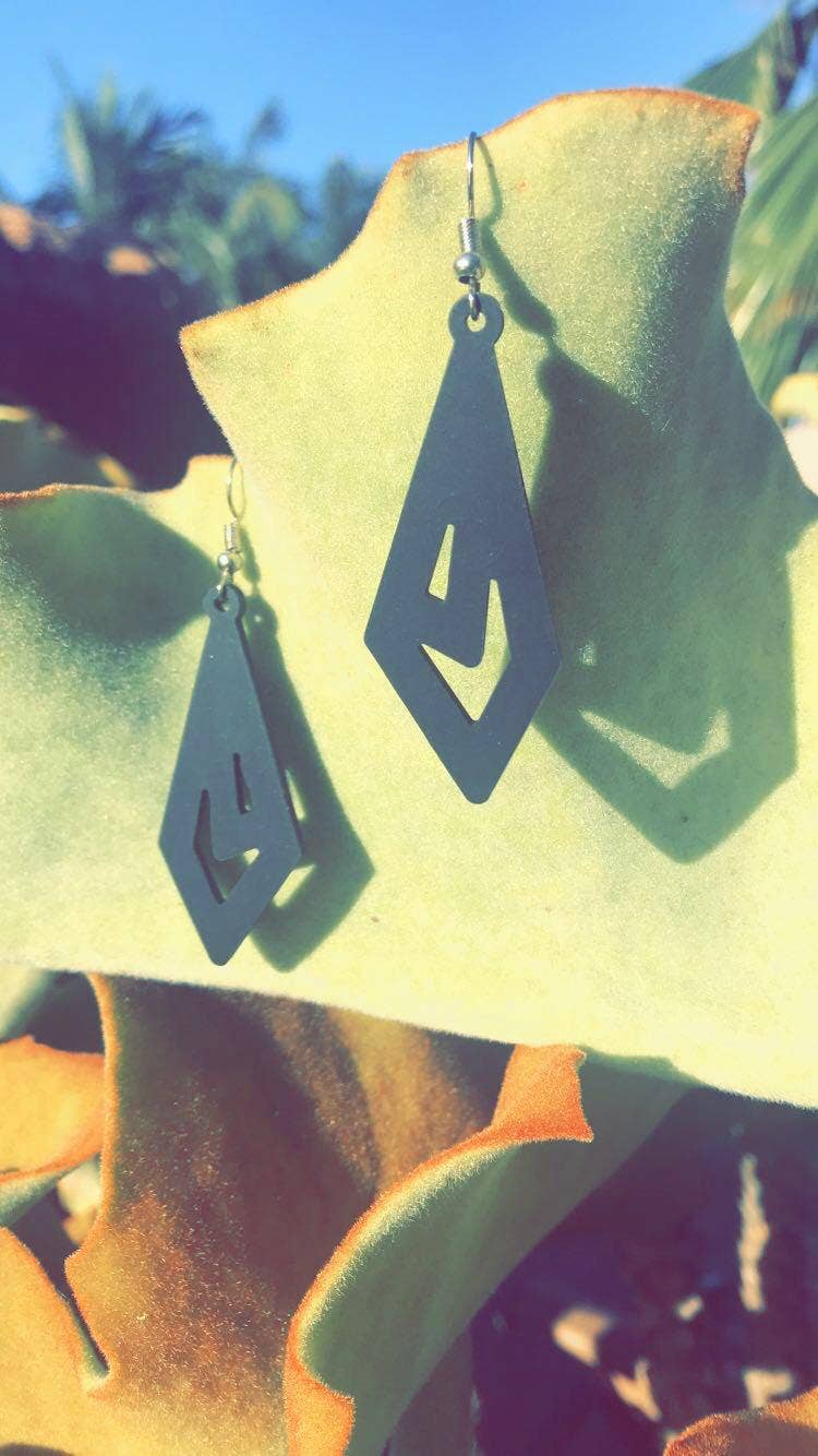 APARA Jewelry – wholesale Hängande örhängen – Trendiga örhängen8