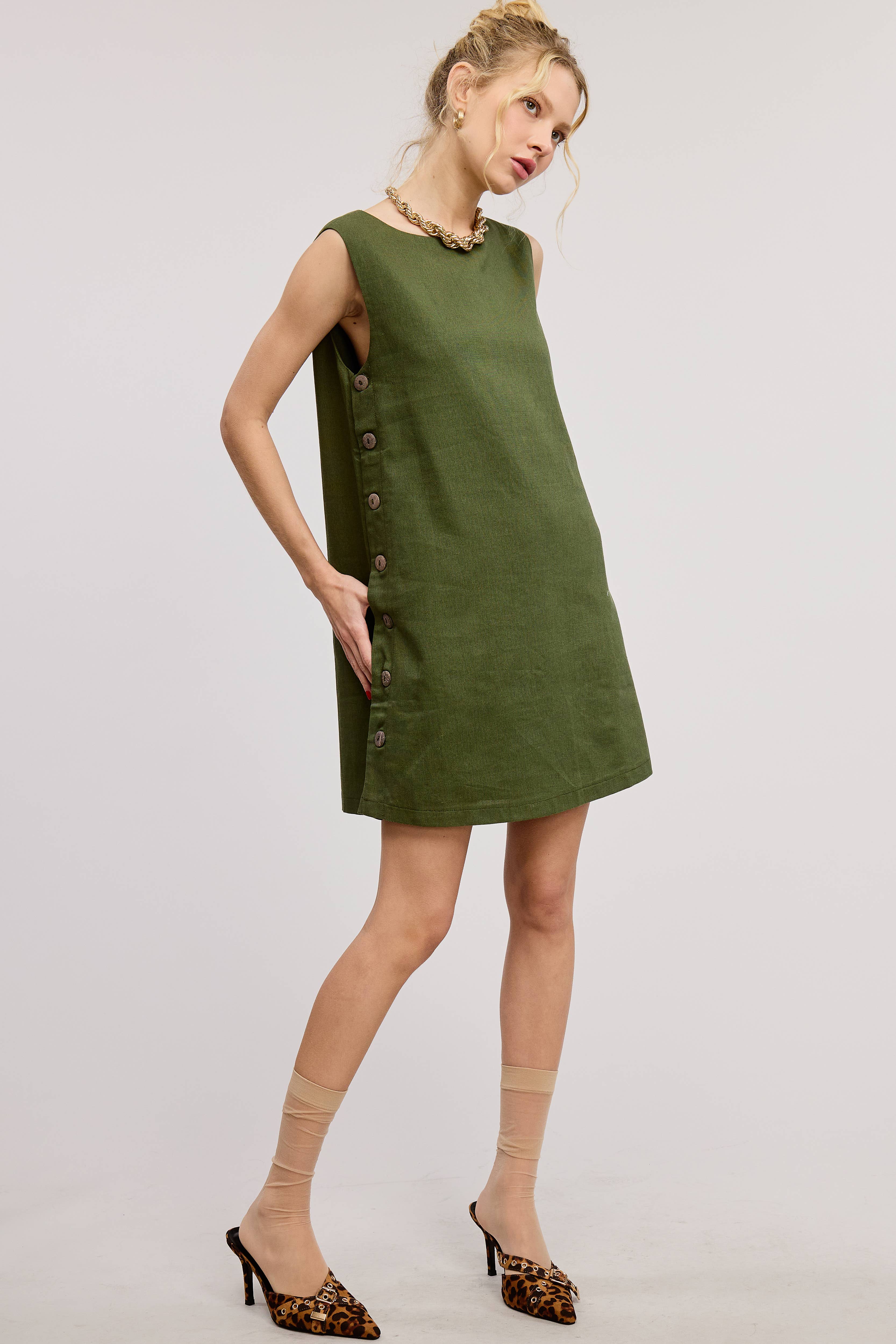 Mimosa - Wholesale Dress - Women's -  Wooden Side Button Detail Sleeveless Linen Mini Dress21