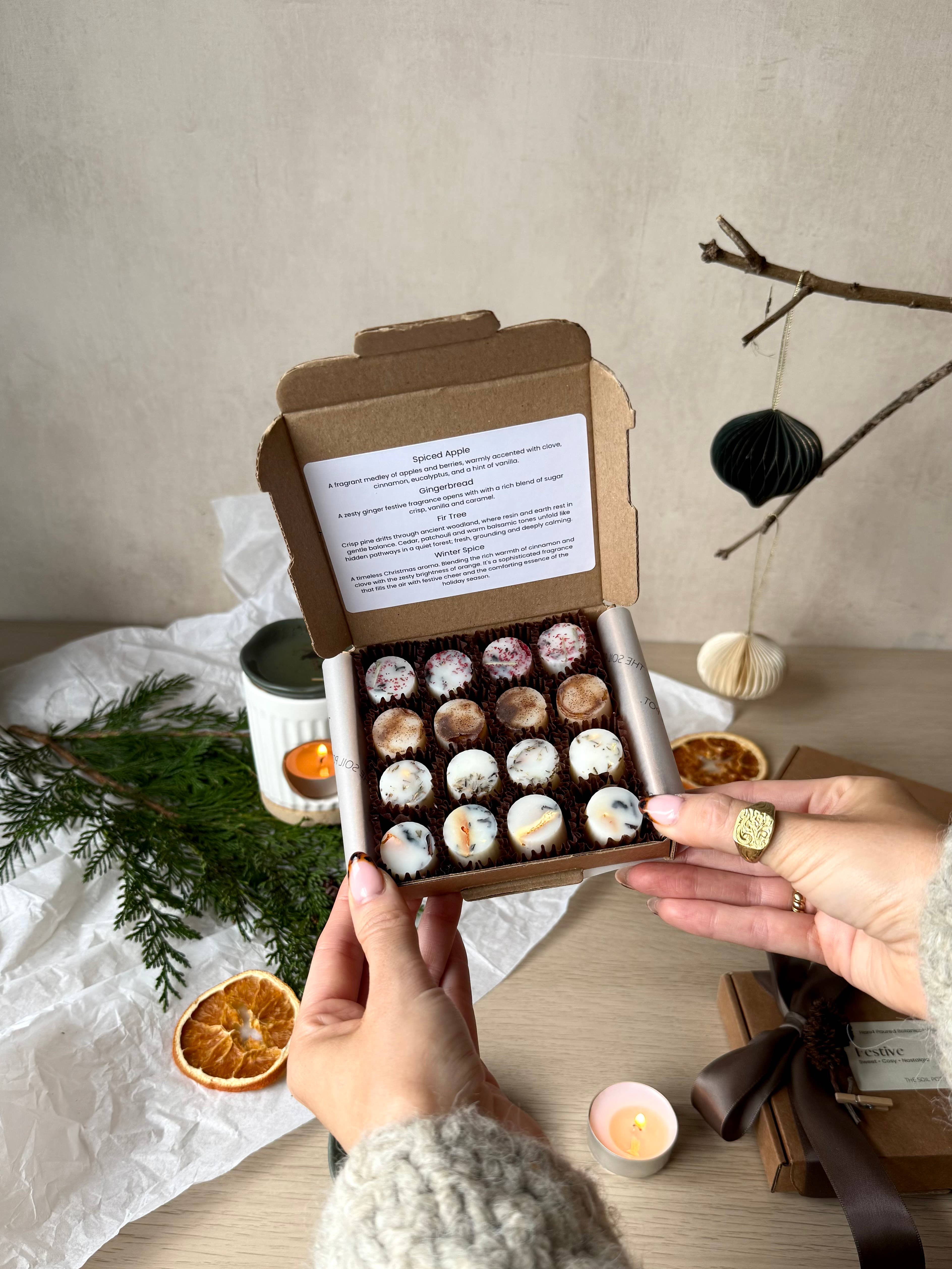 The Soil Pot – wholesale Wax melt – Christmas Wax Melt Gift Box, Wax Melt Sampler4