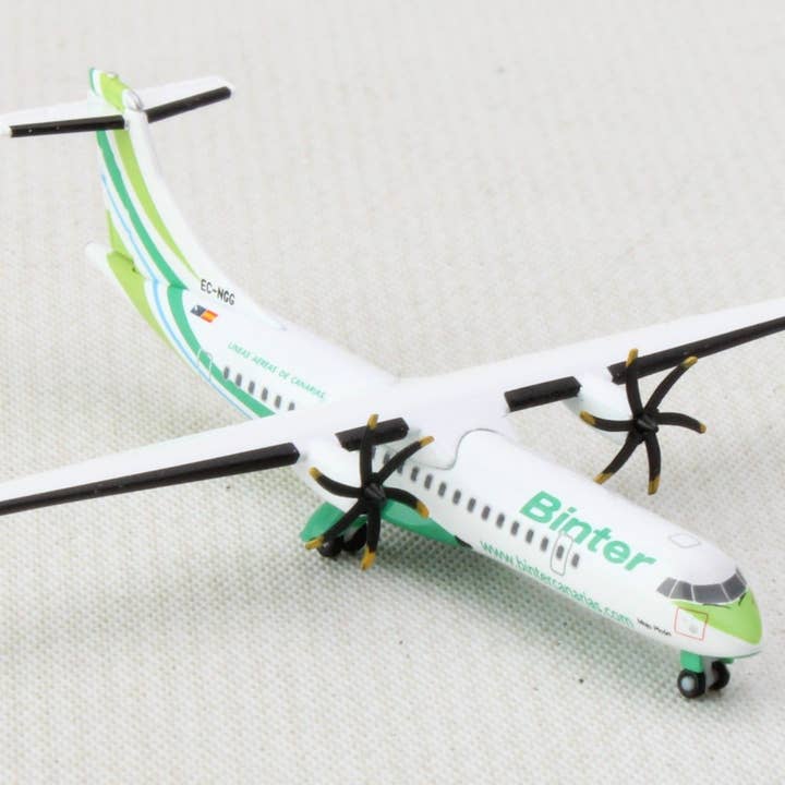 HERPA BINTER CANARIAS ATR-72-600 1/500 (**) for wholesale by Daron Worldwide Trading