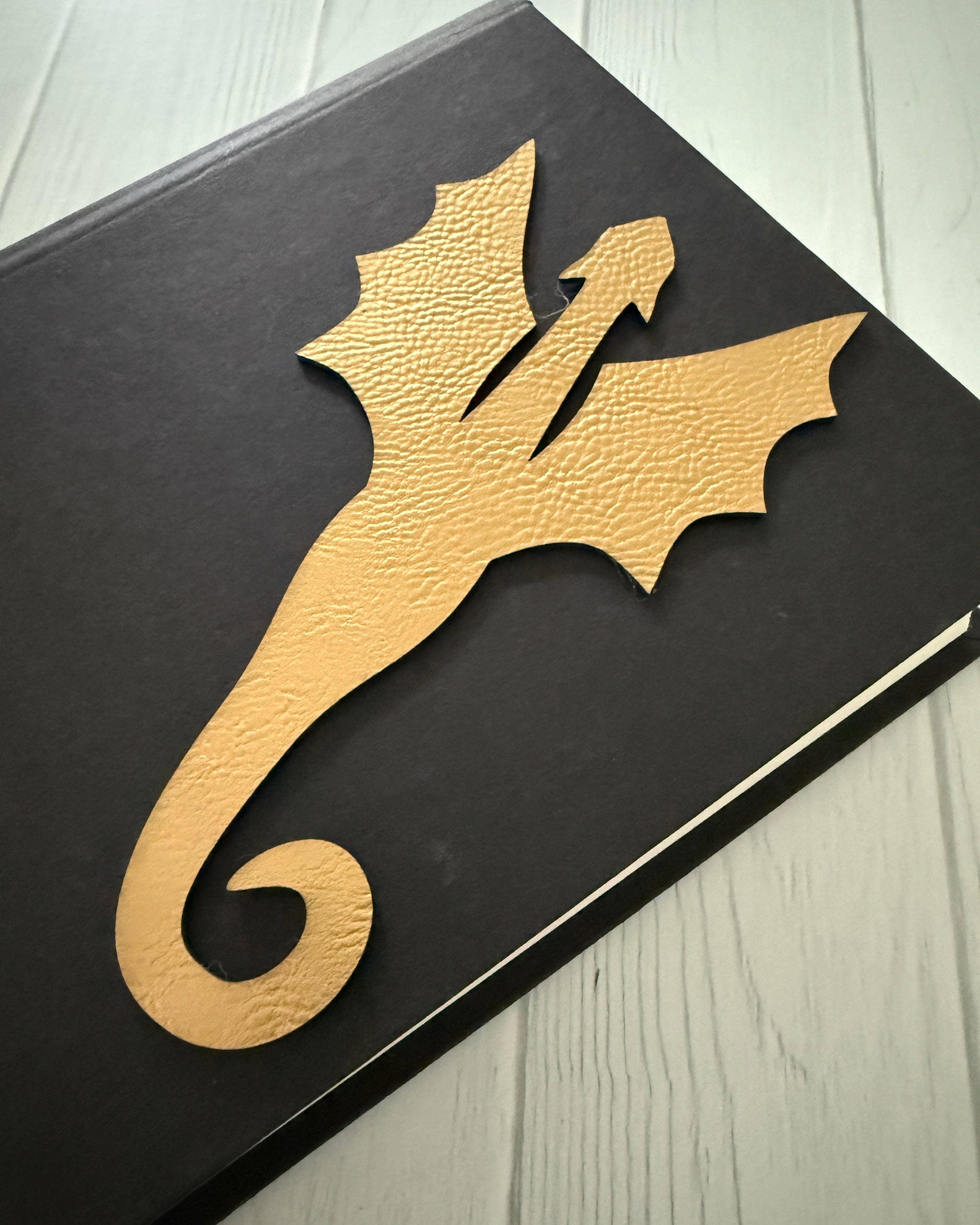 zoo&roo - Wholesale Bookmark - Gold dragon vegan leather bookmark | fantasy book merch0