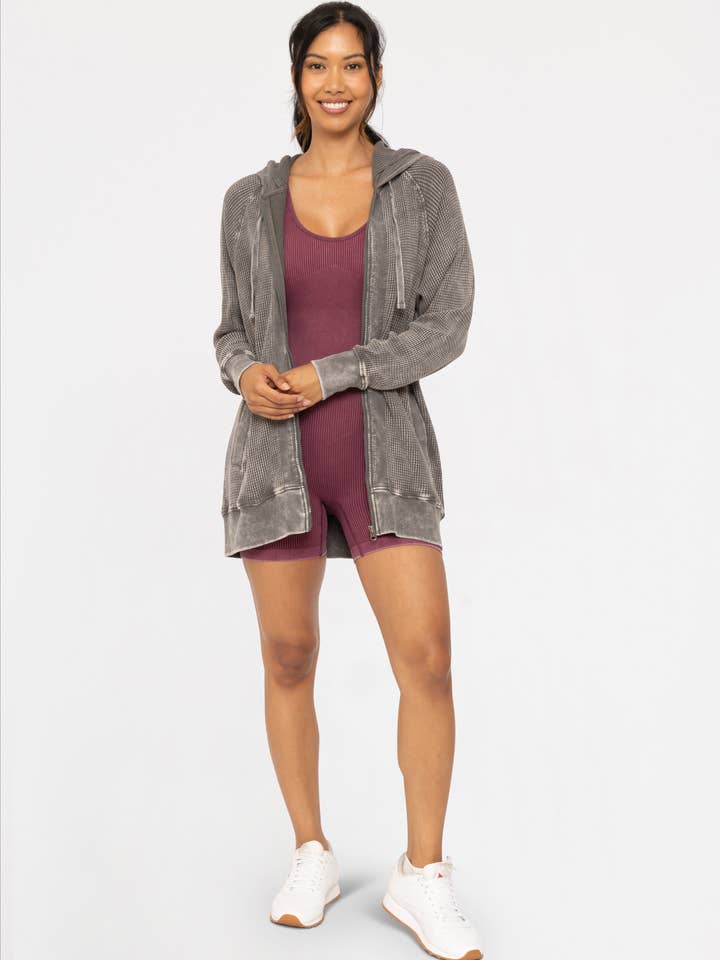 Mono B - Wholesale Hoodie – Women's - Oversized Mineral-Washed Zip-Up Hooded Jacket11