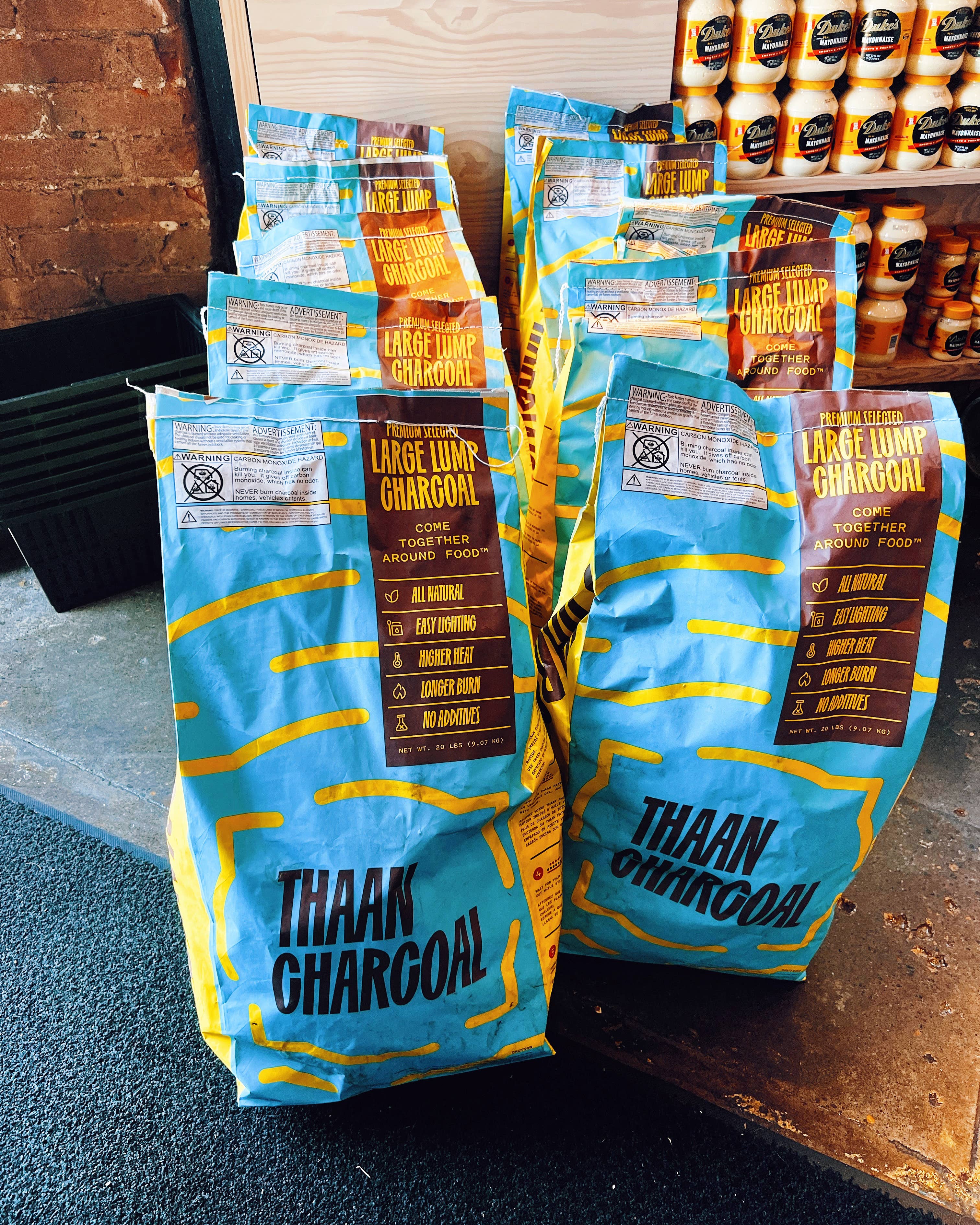 Thaan Charcoal - Vente Charbon - Grand sac Thaan Oak Mump Charcoal de 20 livres 2