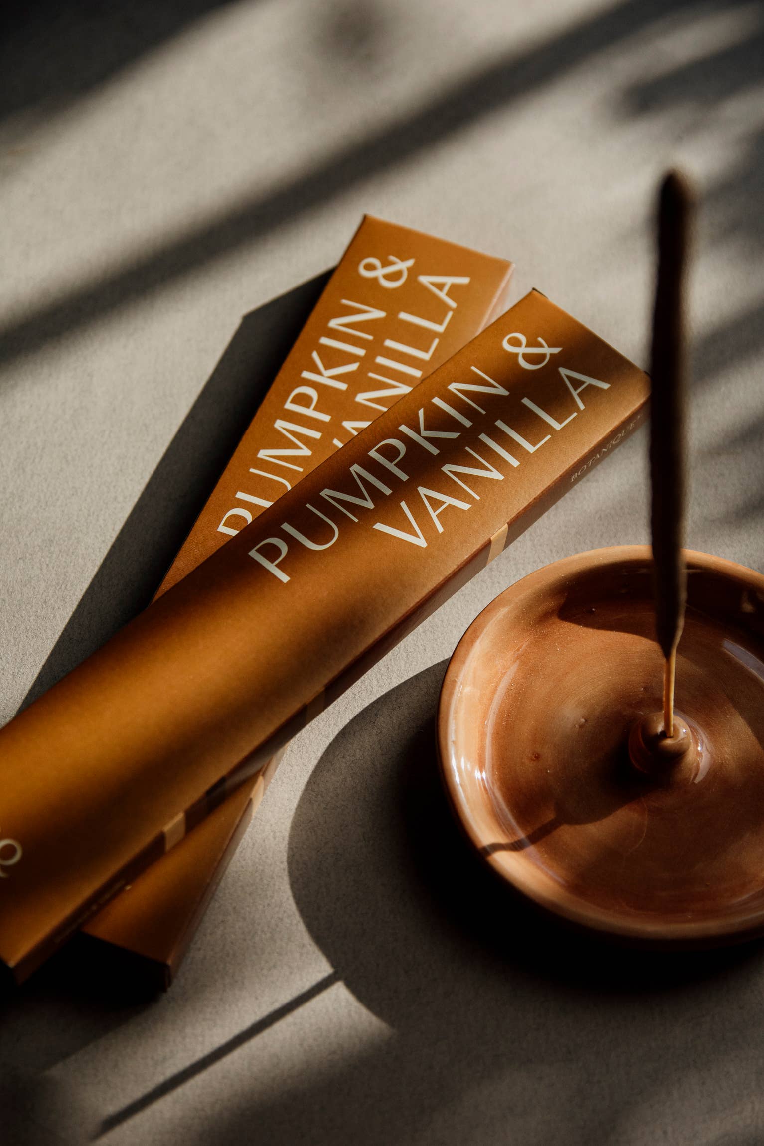 Botanique - Wholesale Incense Holder - Ceramic Incense Holder Terra