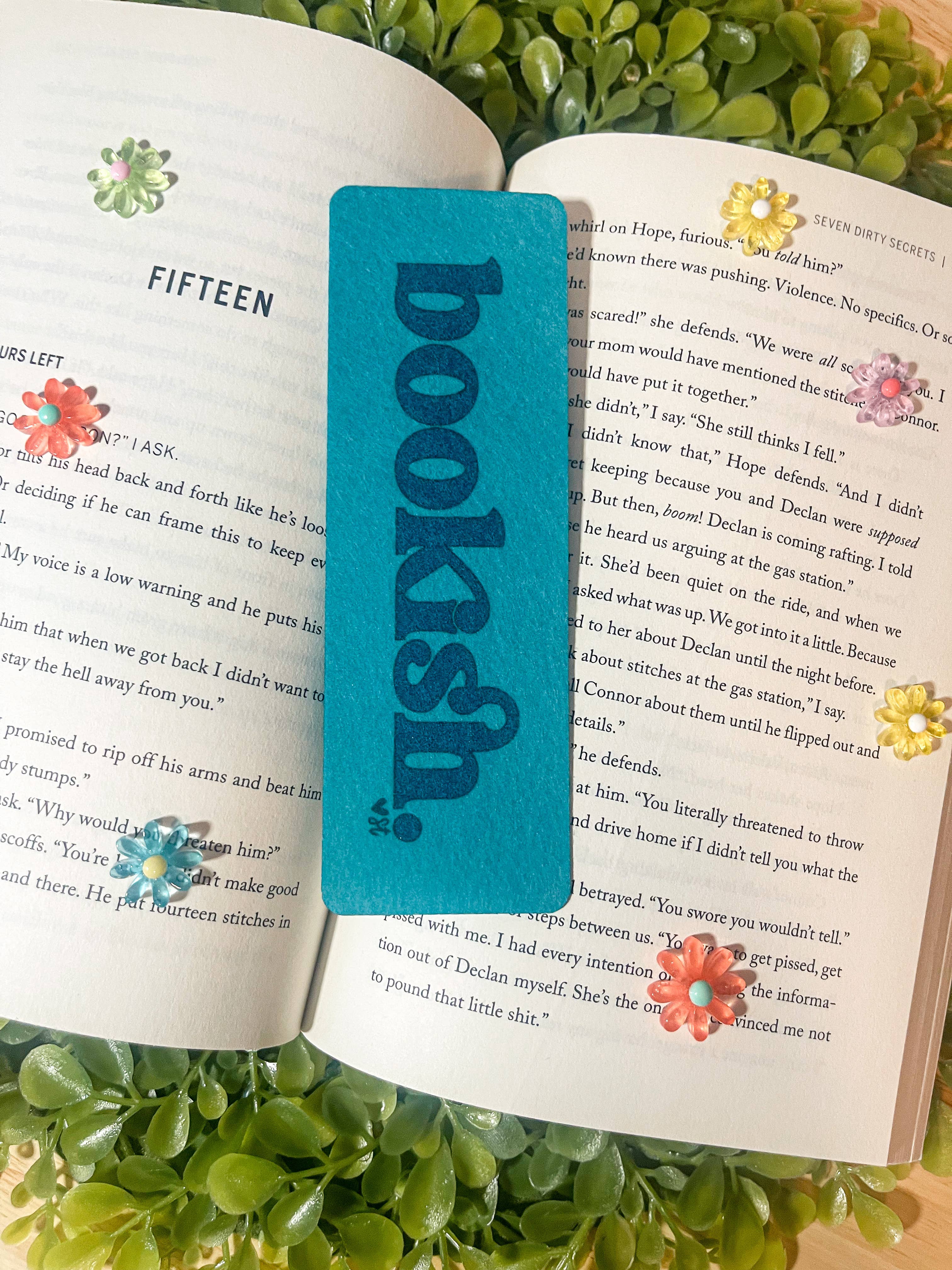 Sharp Thoughtlings - Vente Marque-page - Livresque. Marque-page monochrome en feutre12