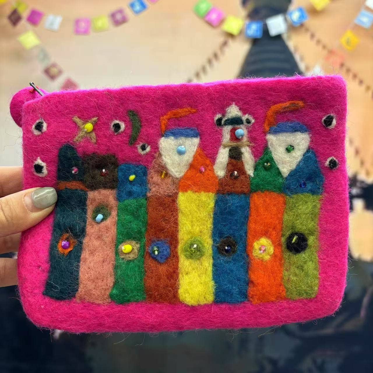 Tourtiwi - Wholesale Portemonnee - Dames - Schattige Kleine Vilten Tasjes met Sprookjesachtige Stadsdecoraties0