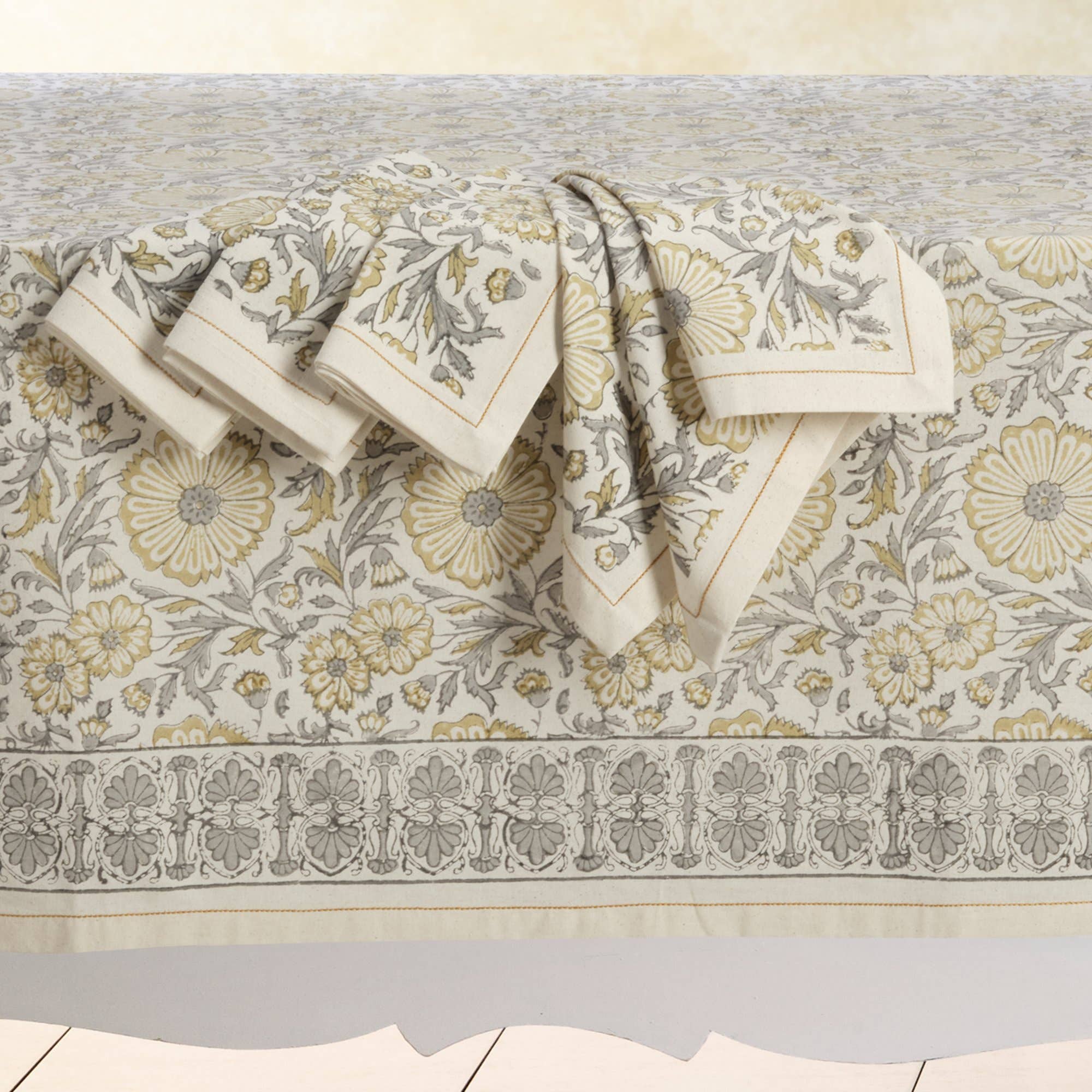 Sustainable Threads - Wholesale Dinner & Cloth Napkin - Cotton Napkins | Hand Block Printed | Zinnia | Set of 43