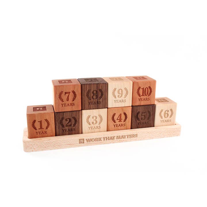 Gradzo - Wholesale Decorative tabletop object - Custom Wooden Name Blocks/Cubes - Engraved Wedding Decor2