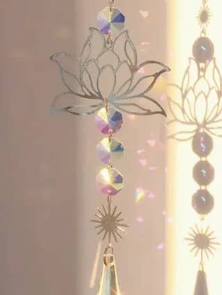 Captador de luz Lotus plateado para venta al por mayor de Wild Serenity Moon