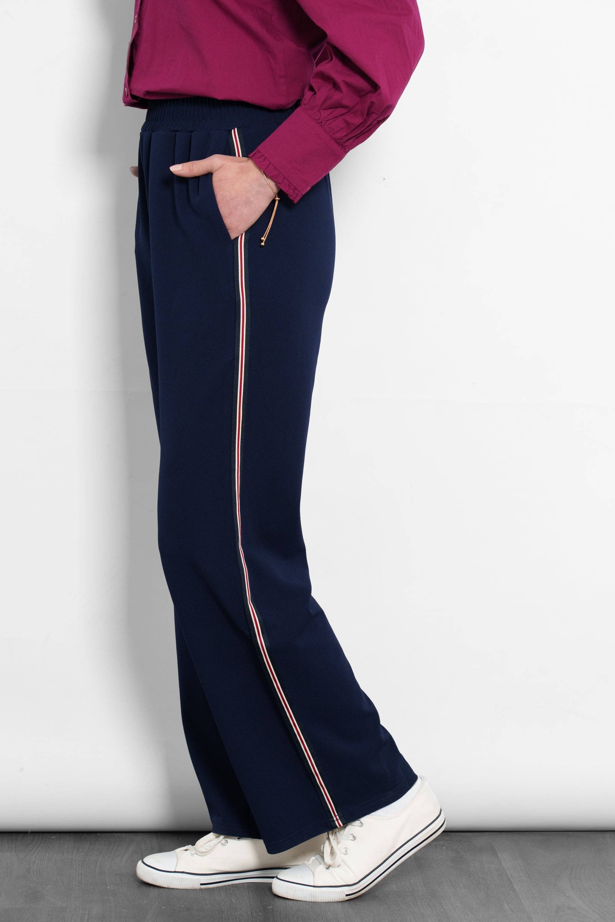 Sarta – wholesale Pants – Women's – Margot Wide Leg Trousers- Navy Blue/Red, Stripe0