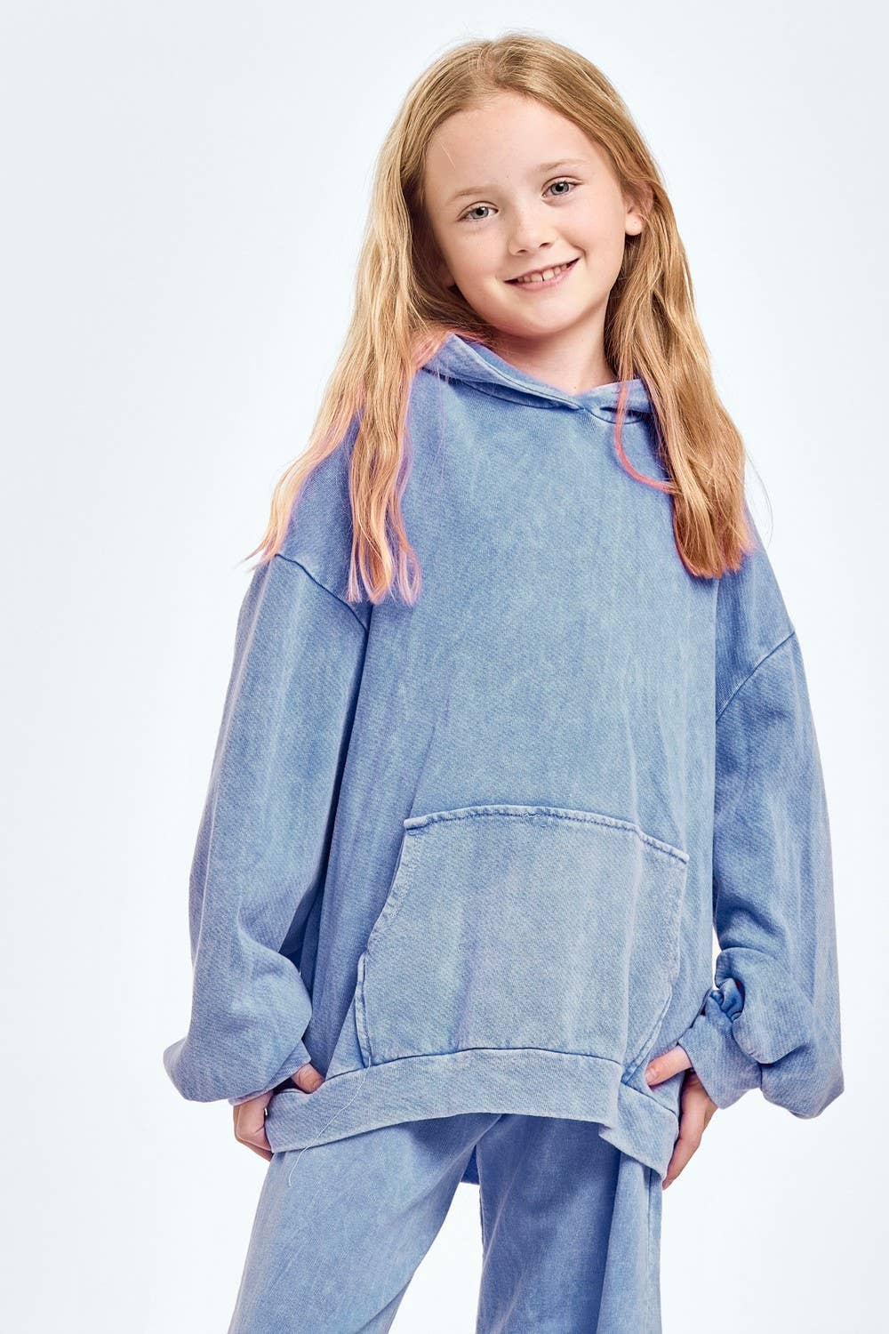 Good Girl – Großhandel Hoodie – Kinder – Übergroßer Hoodie mit Mineralwaschung11