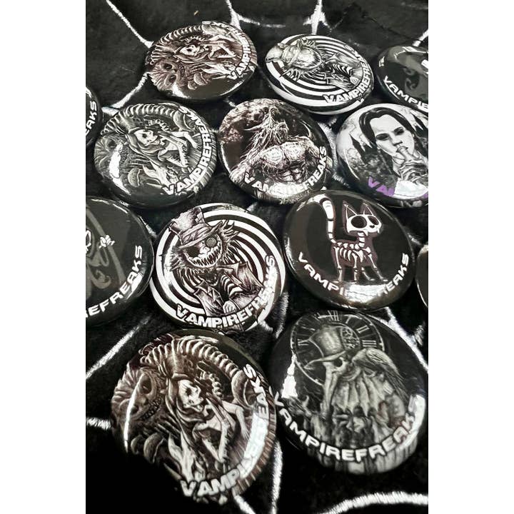 vampirefreaks - Wholesale Lapel Pin/Button - VampireFreaks Buttons - 5 Pack