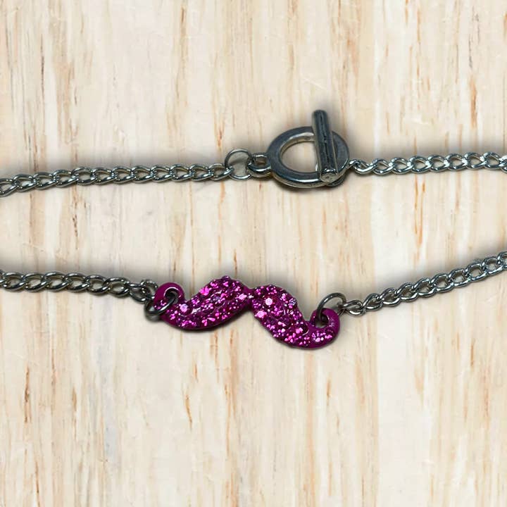 Mustache Bracelet and other Purchase Wholesale ts6498. Free Returns & Net 60 Terms on Faire trending on Faire.