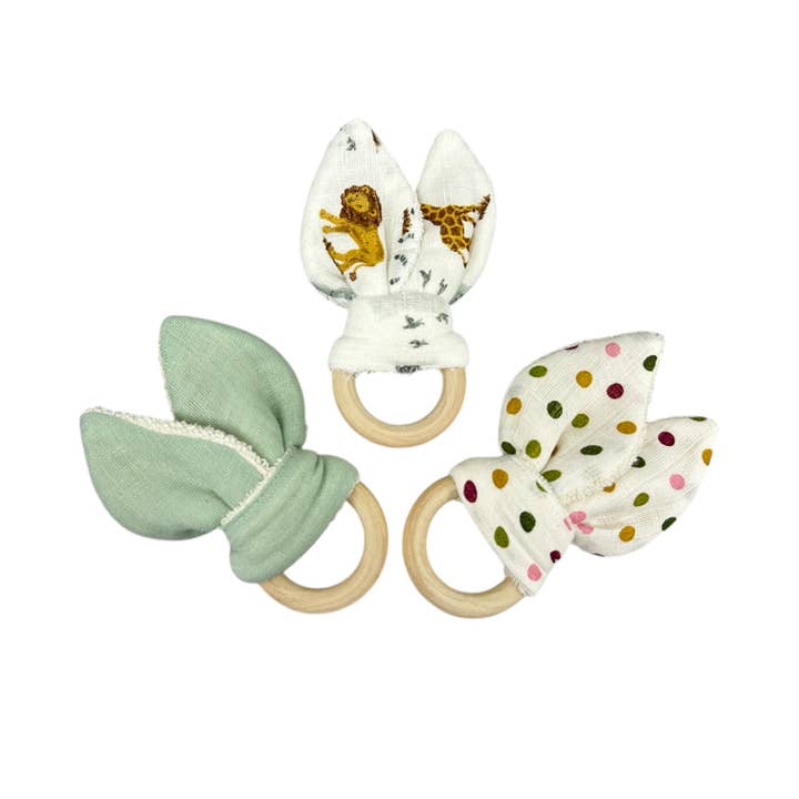 Anillo de dentición de madera de haya natural/mordedor de conejito de algodón para venta al por mayor de Jolly Bundles