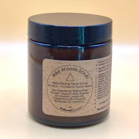 VILDA SKOGAR △ Resurfacing Face Scrub för wholesale av NuRevealSkincare