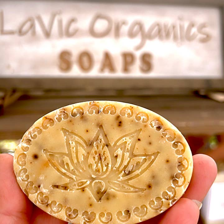 LaVic Organics - Wholesale Bar Soap - ORANCE KISS - TUMERIC + COFFEE GROUND