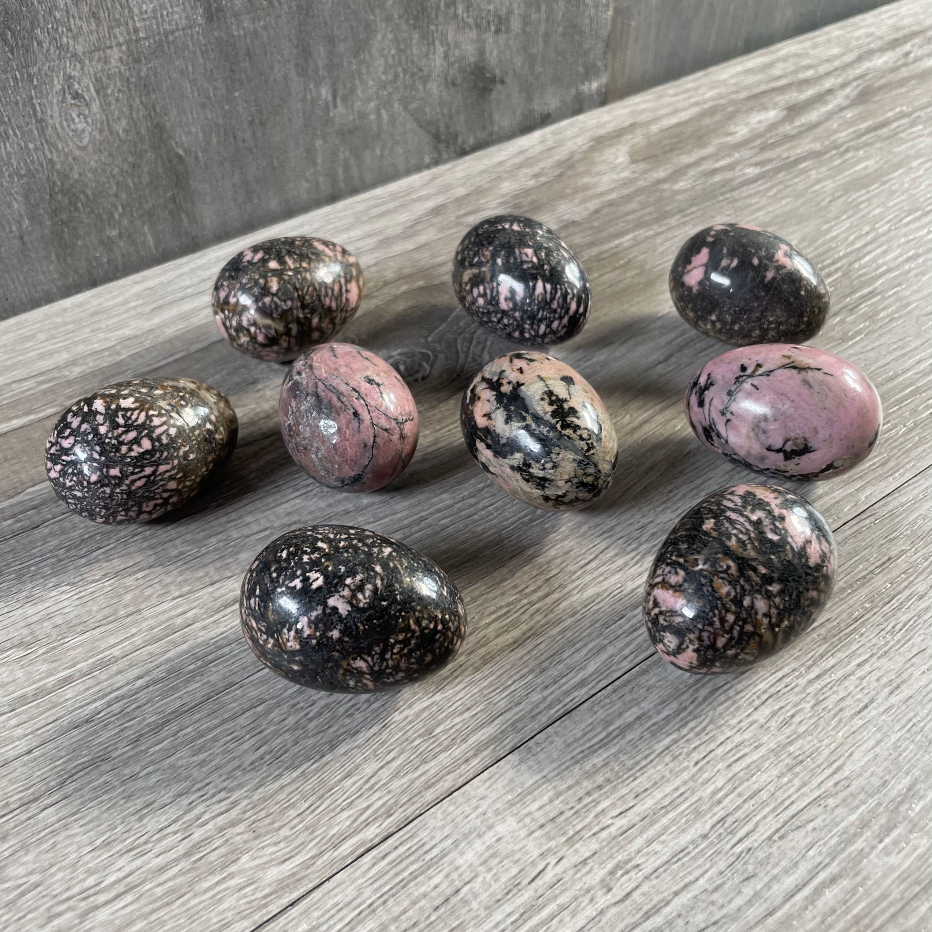 Keystone Crystals - Vente Pierre et cristal de spiritualité - Œuf en pierre précieuse – pour boutiques métaphysiques et magasins de cadeaux23