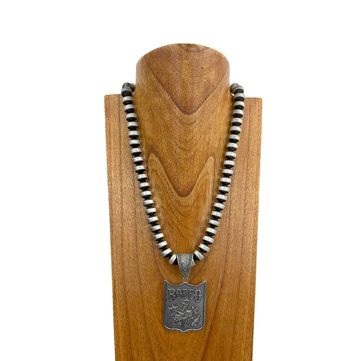 NKY250121-77 Collier de 21 pouces en perles d'argent Navajo avec pendentif Rodeo en métal argenté pour la vente par Western Elite Jewelry