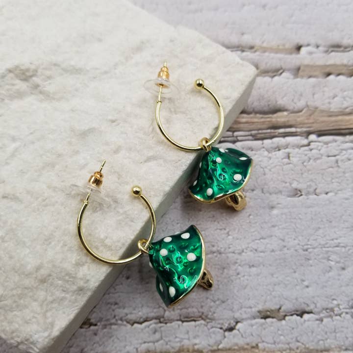 Treasure Wholesale – wholesale Hängande örhängen – Skogssvampörhängen1