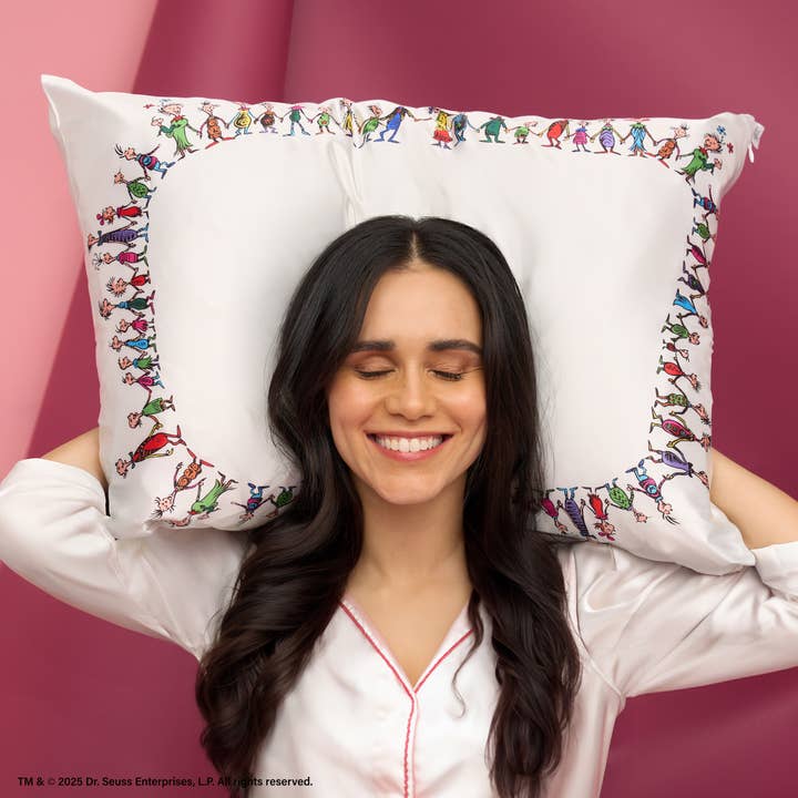 KITSCH - Wholesale Bedding Pillowcase/Sham - The Grinch x Kitsch Satin Pillowcase in Whoville4