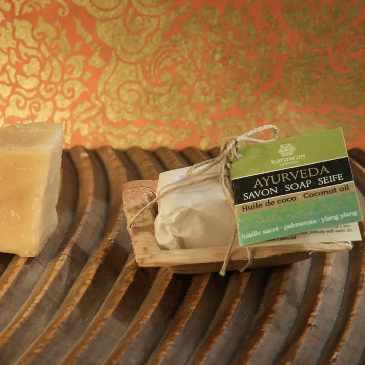 Ayurvedische feste Seife – Heiliger Basilikum – Klein, 20 g für den Großhandel von Karawan Authentic