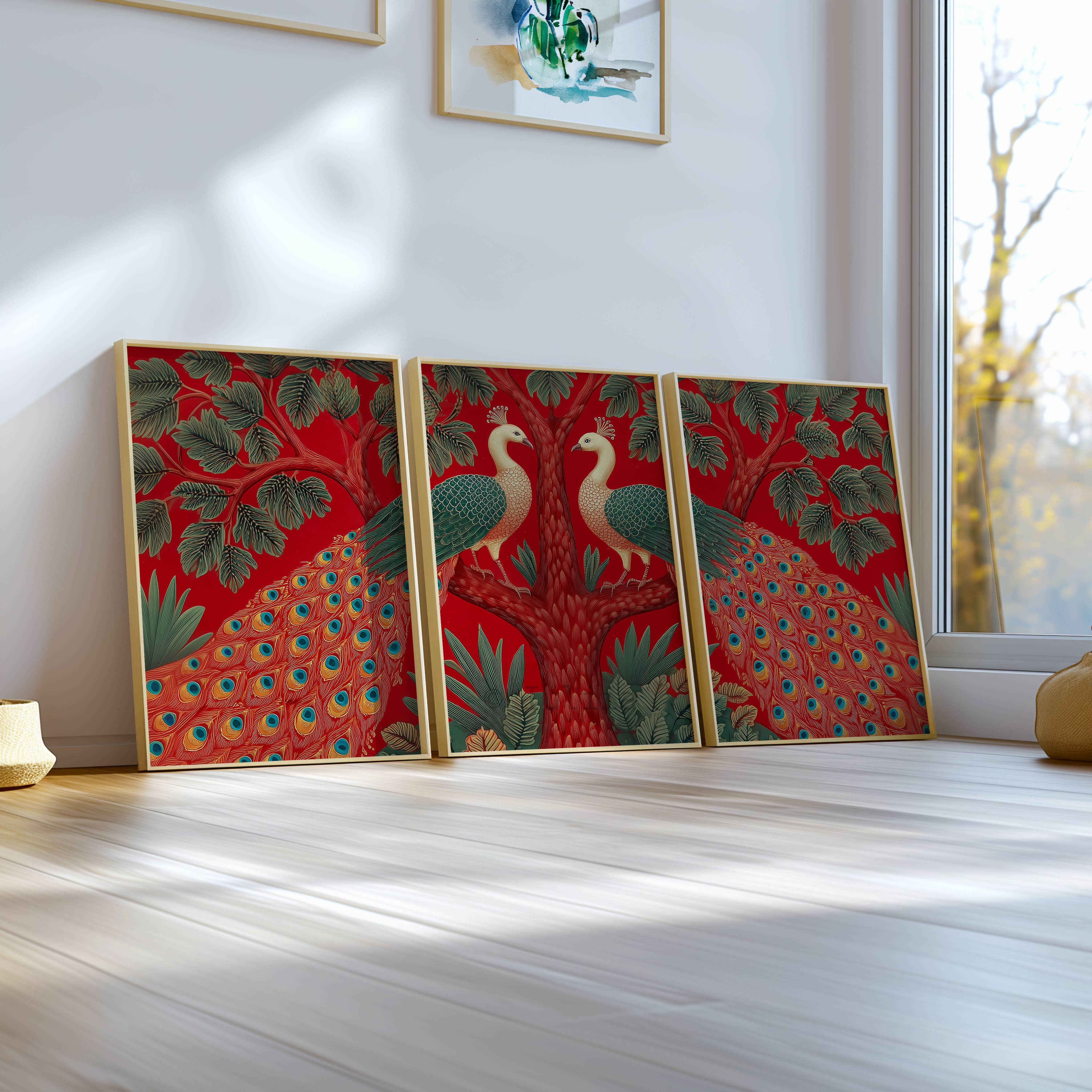 IuliiaArtPrints – wholesale Konsttryck – Indisk påfågelväggkonst – Röd triptyk Pichwai-stil fåglar7