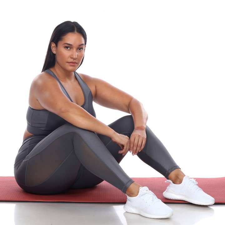WHITE MARK - Wholesale Activewear Set - Women's - Plus Size Racer Back Sports Bra & Mesh Leggings Set15