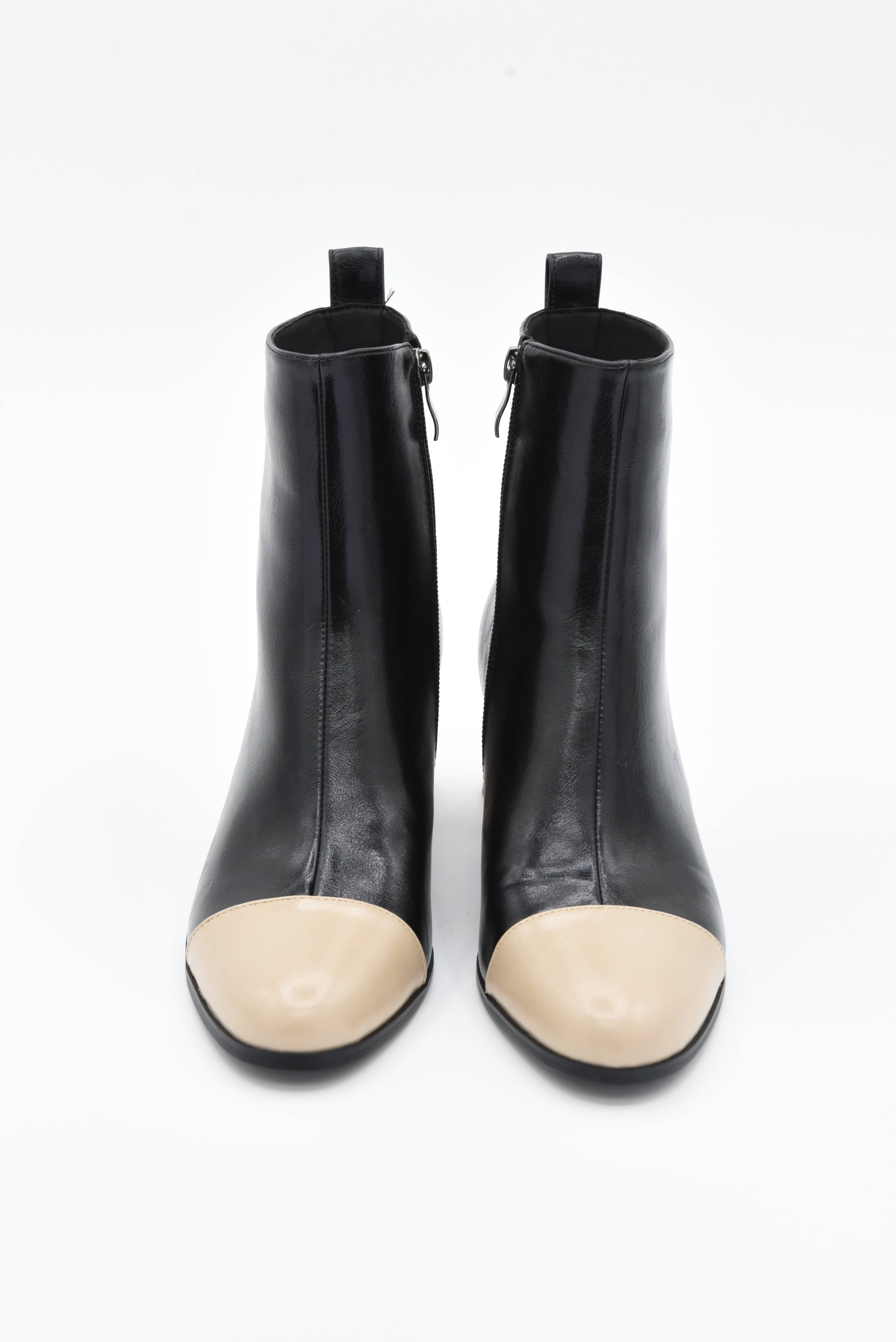 Azarey – wholesale Booties – Women's – Two-tone ankle boot with contrast toe and heel 578K2504