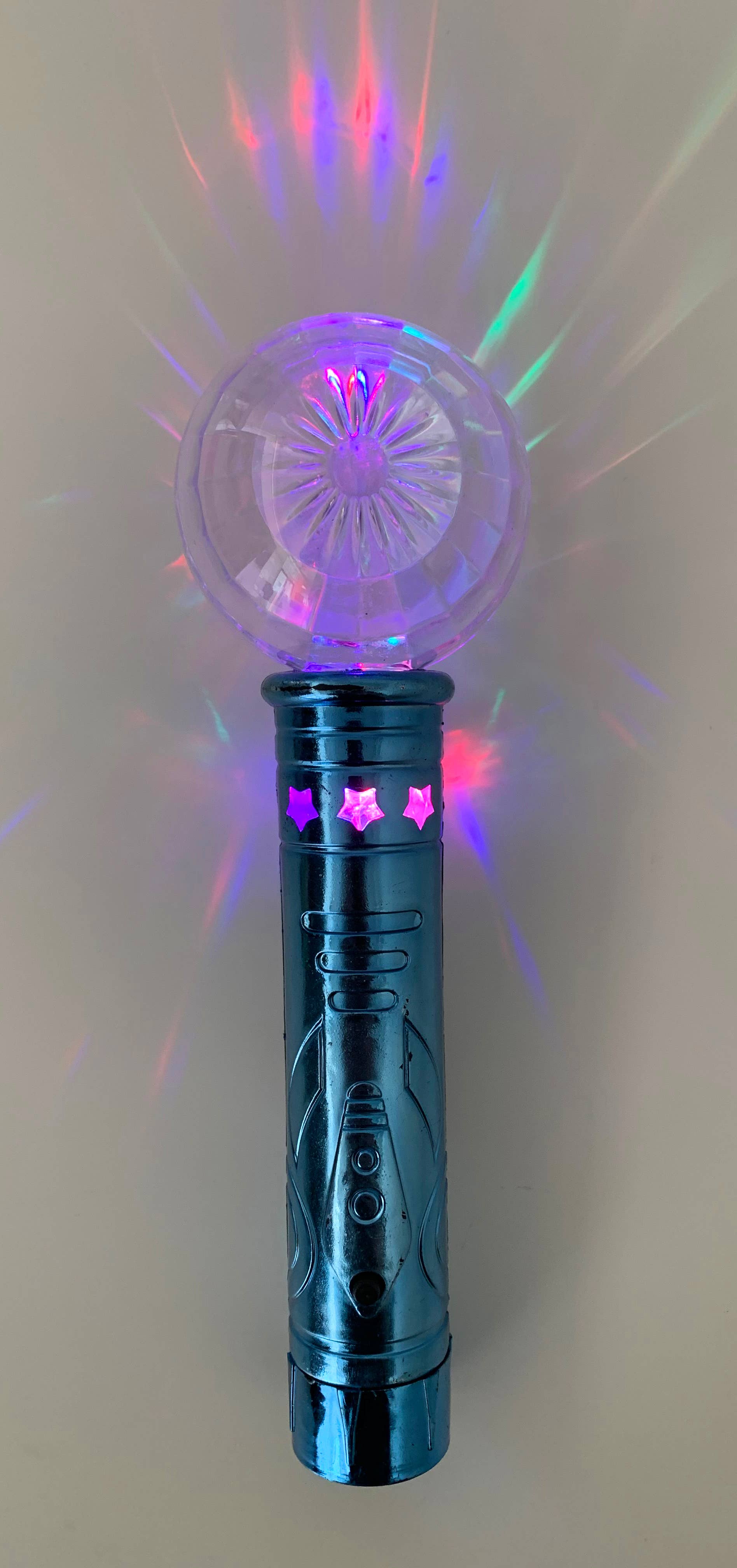 Perfect Holiday - Wholesale Light-Up Toy - Kids & Baby - Crystal Ball Light Up Wand
0