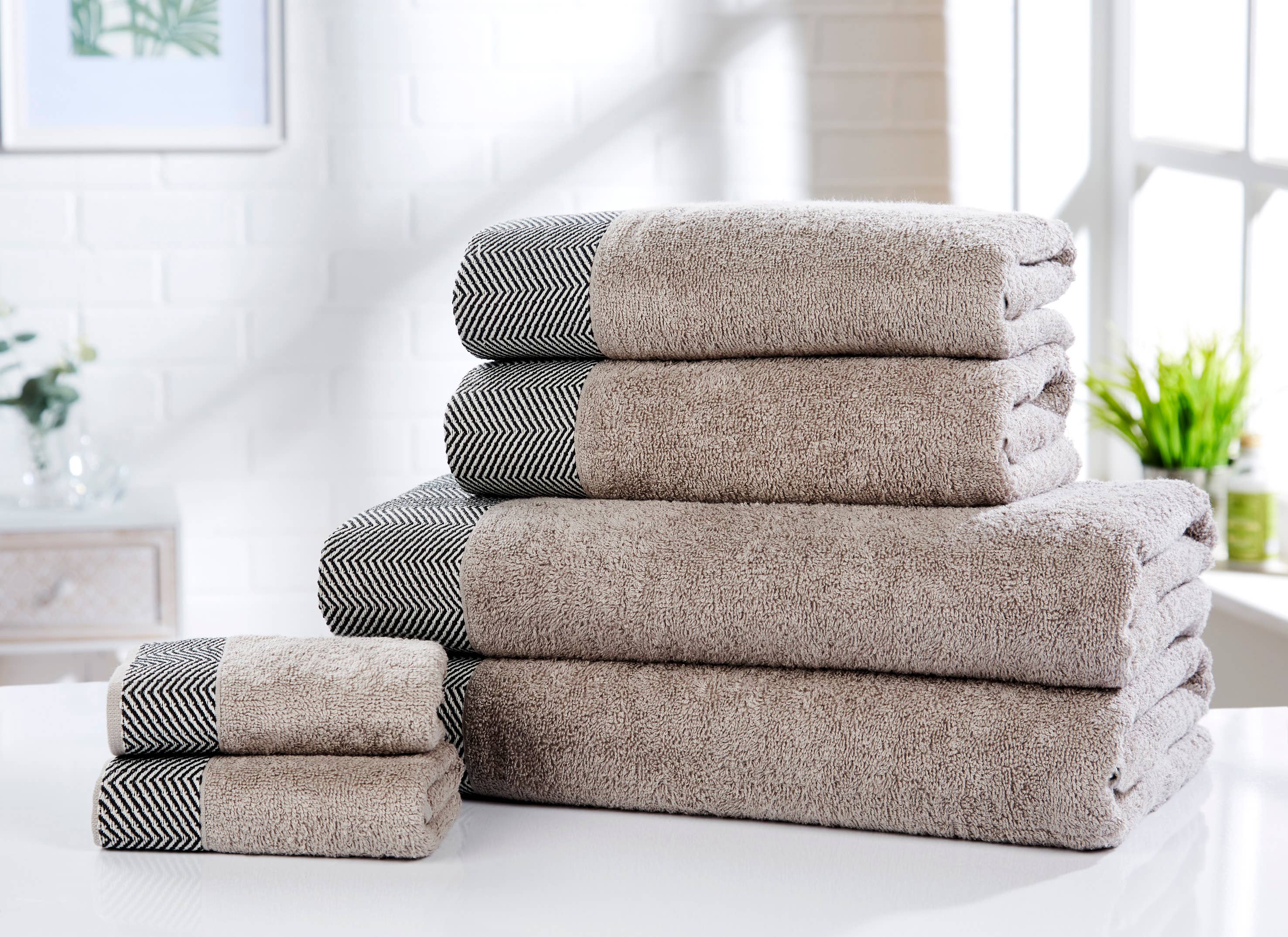Rapport Home Furnishings Limited - Wholesale Bath towel - Tidal 550 GSM Cotton Super Soft And Absorbant Towel1
