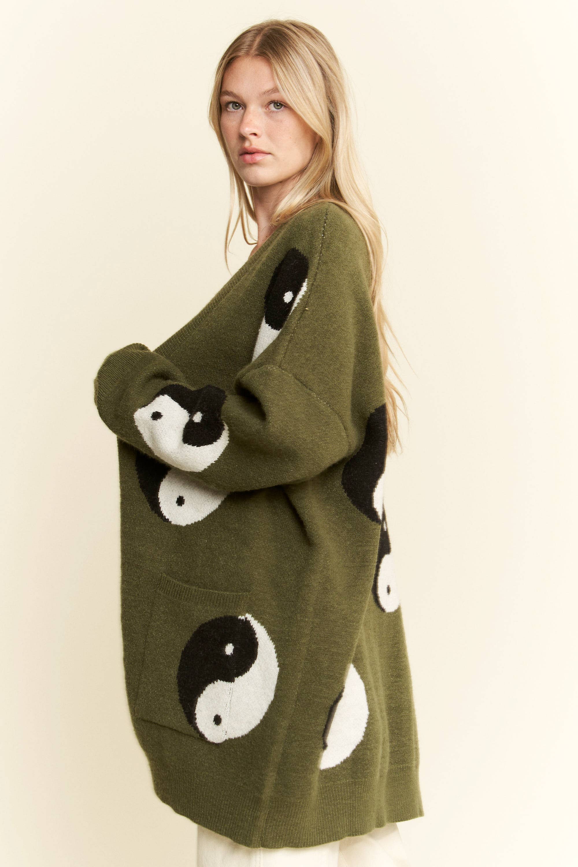 JADE BY JANE - Wholesale Cardigan - Women's - PLUS SIZE OVER SIZED YIN YANG CARDIGAN8