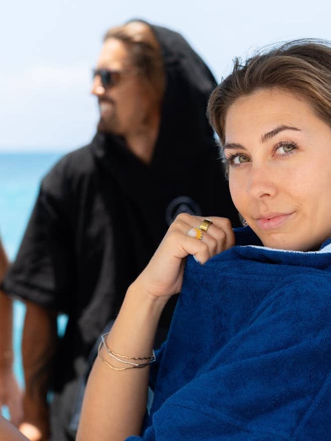 Immerse - Wholesale Poncho - Women's - Surf Poncho2