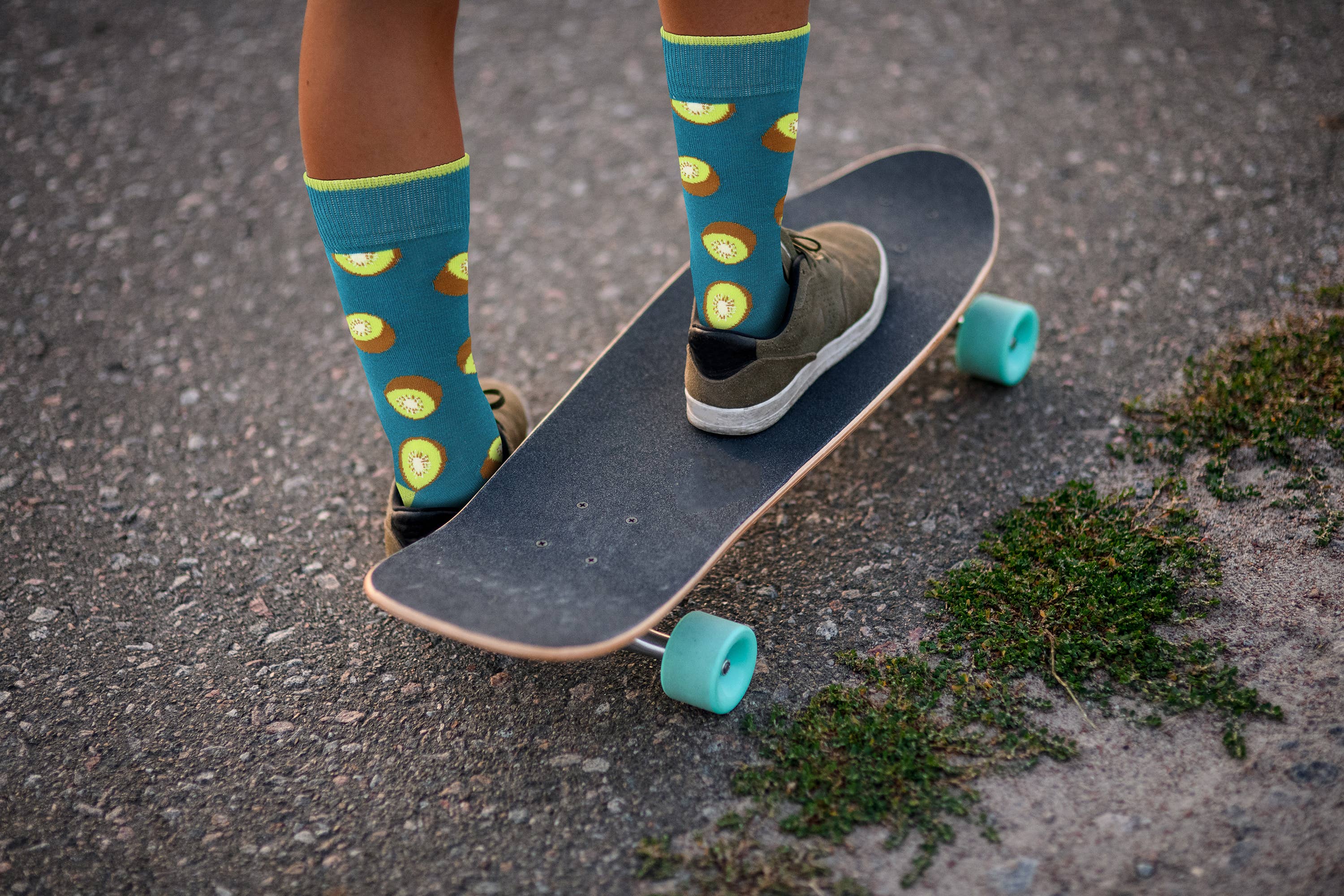 Real Sic - Wholesale Socks - Unisex - Sick Socks - Kiwi - Delicious Farm Fruits Casual Socks3