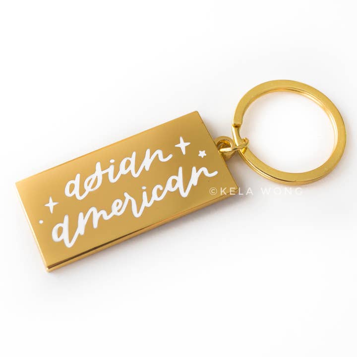 Portachiavi in metallo asiatico-americano per la vendita all'ingrosso da parte di Kela Designs